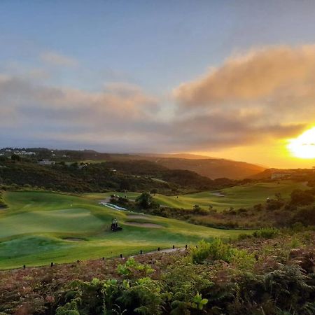Отель Pezula Golf House Найсне Экстерьер фото